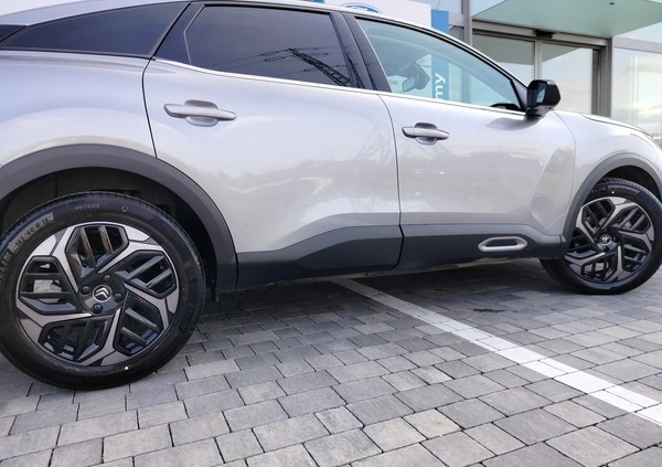 Citroen C4 cena 87500 przebieg: 12335, rok produkcji 2021 z Toruń małe 781